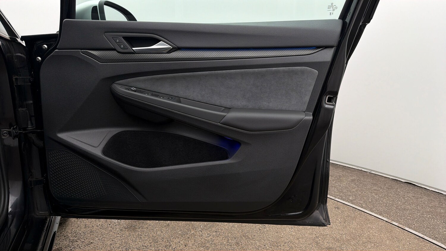 Used Volkswagen Golf 2023 for sale - 77973602: Photo 14