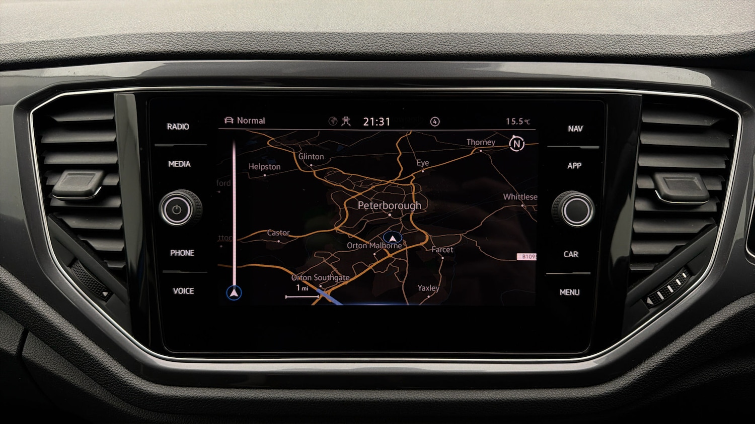 Used Volkswagen T-Roc 2021 for sale - 78196630: Photo 10