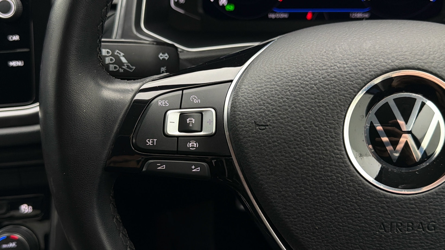 Used Volkswagen T-Roc 2021 for sale - 78196630: Photo 23