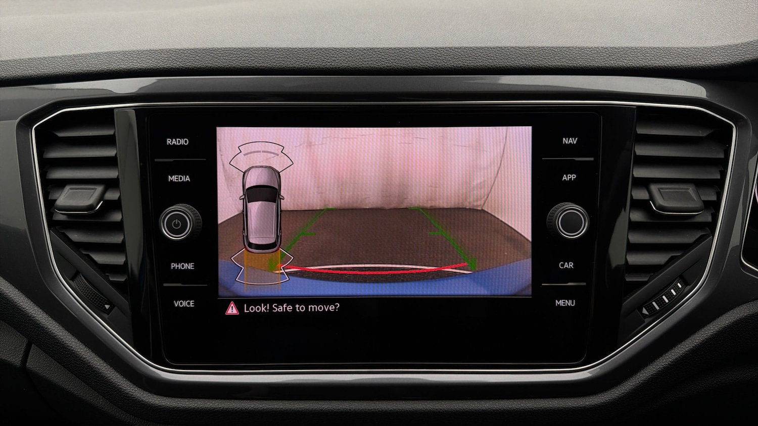 Used Volkswagen T-Roc 2021 for sale - 78196630: Photo 26