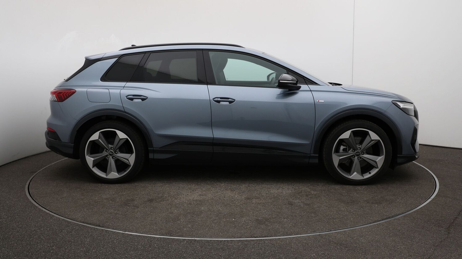 Used Audi Q4 e-tron 2024 for sale - 76922245: Photo 42