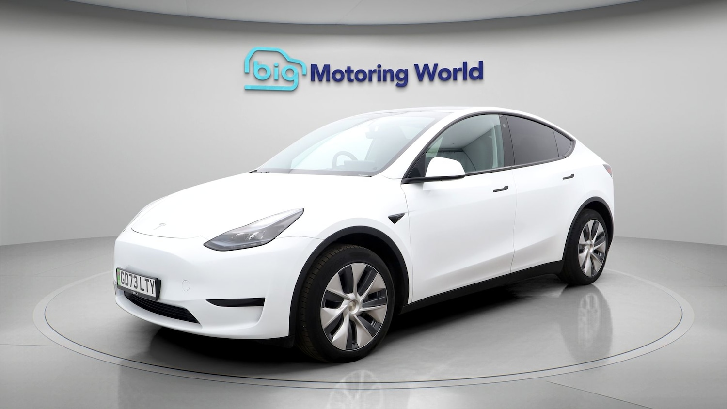 Used Tesla Model Y 2024 for sale - 77417640: Photo 3