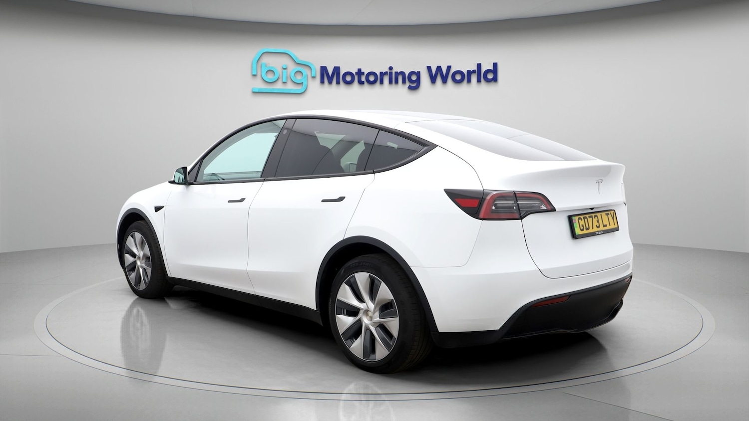 Used Tesla Model Y 2024 for sale - 77417640: Photo 5