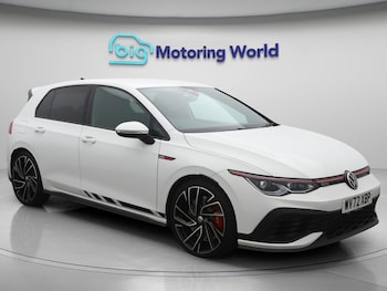 Volkswagen - Golf