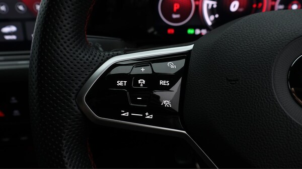Used Volkswagen Golf 2022 for sale - 76166411: Photo 26