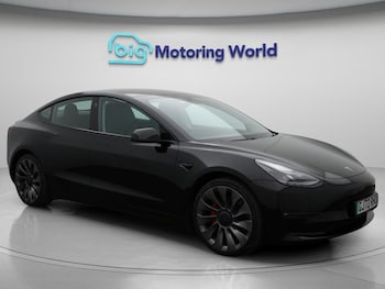 Tesla - Model 3