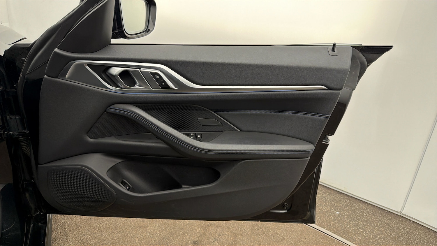 Used BMW i4 2022 for sale - 77921123: Photo 14