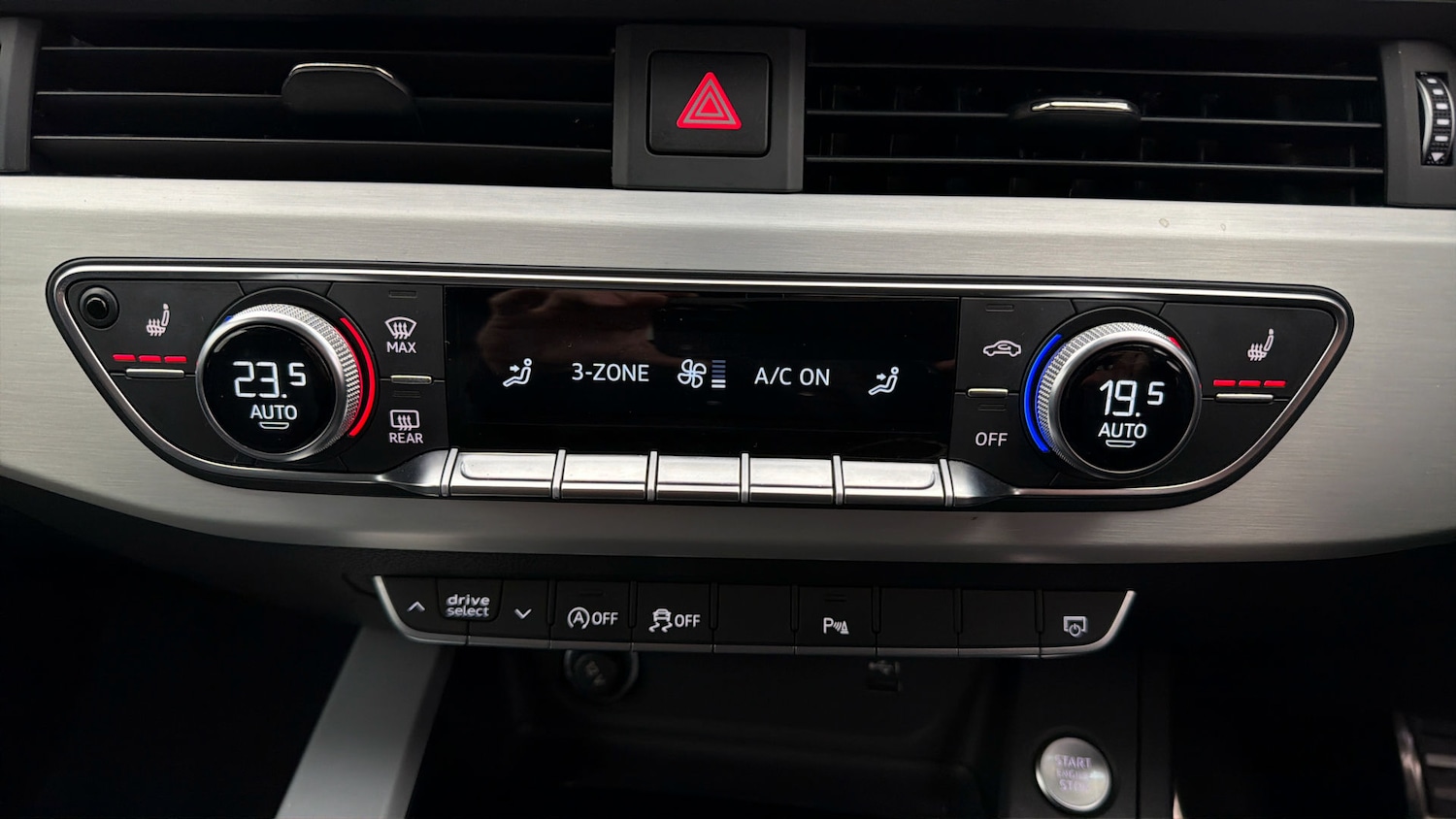 Used Audi A4 2023 for sale - 77950258: Photo 11