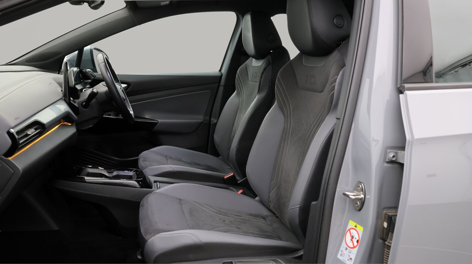 Used Volkswagen ID.4 2023 for sale - 77675487: Photo 14