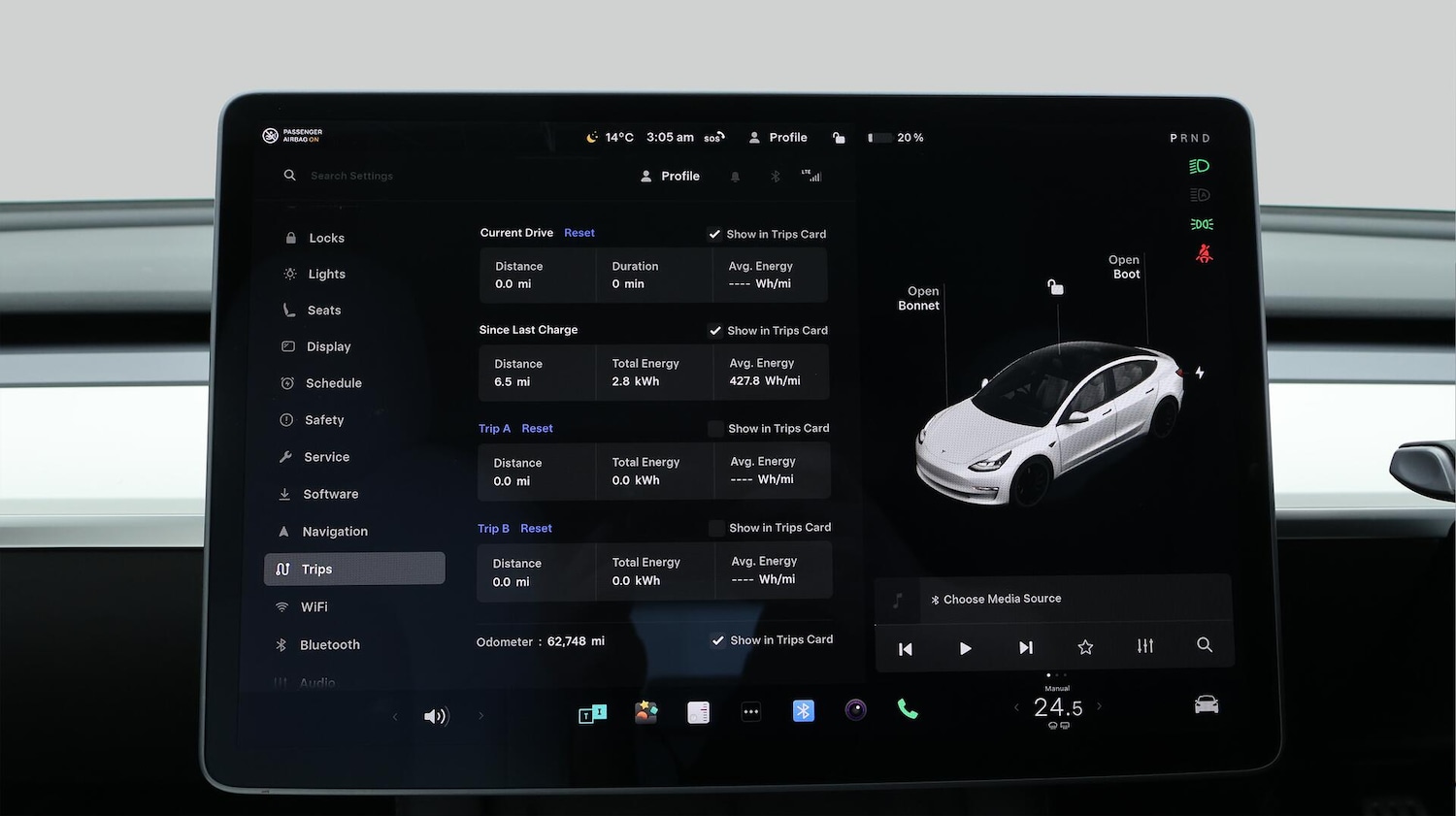 Used Tesla Model 3 2021 for sale - 76432125: Photo 11