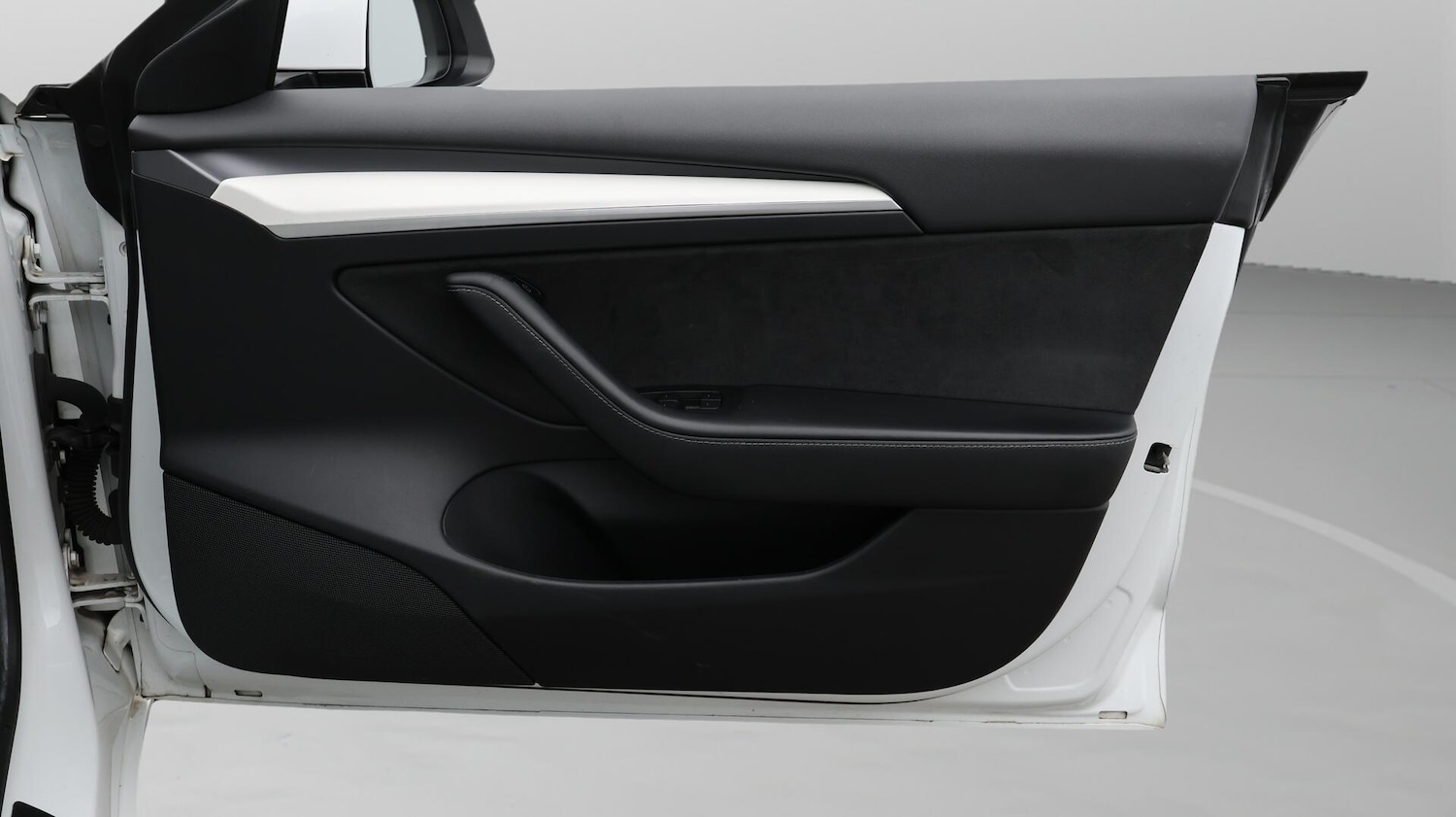 Used Tesla Model 3 2021 for sale - 76432125: Photo 16