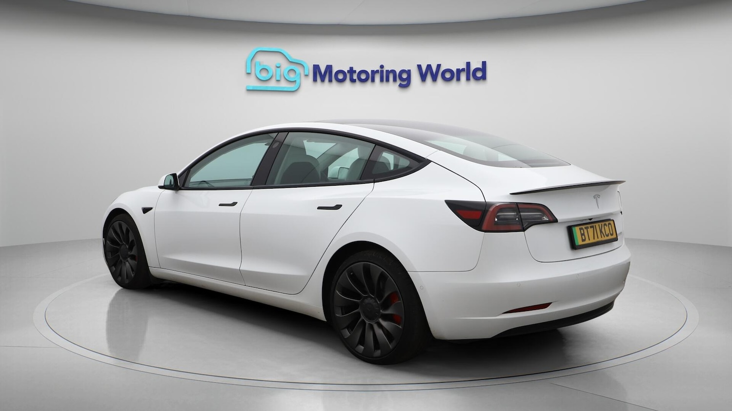 Used Tesla Model 3 2021 for sale - 76432125: Photo 6