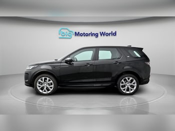 Used Land Rover Discovery Sport 2023 for sale - 78226247: Photo