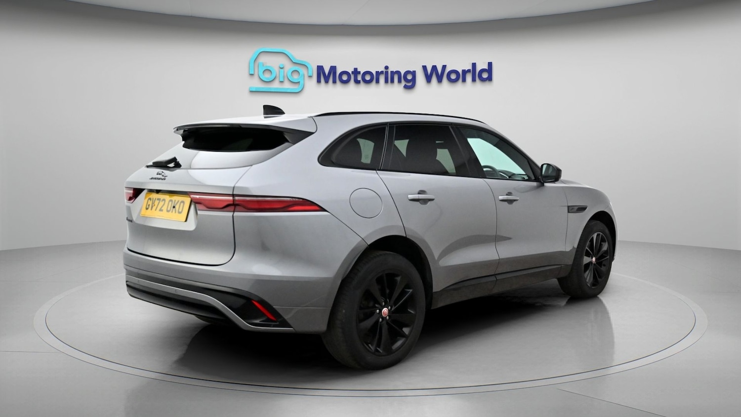 Used Jaguar F-Pace 2023 for sale - 77973852: Photo 7