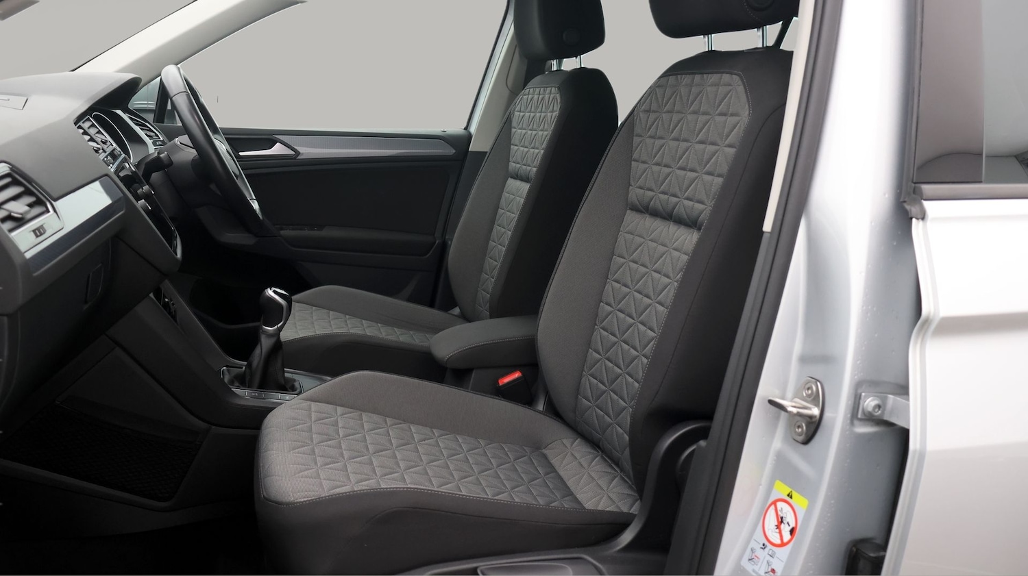 Used Volkswagen Tiguan 2022 for sale - 77399650: Photo 14