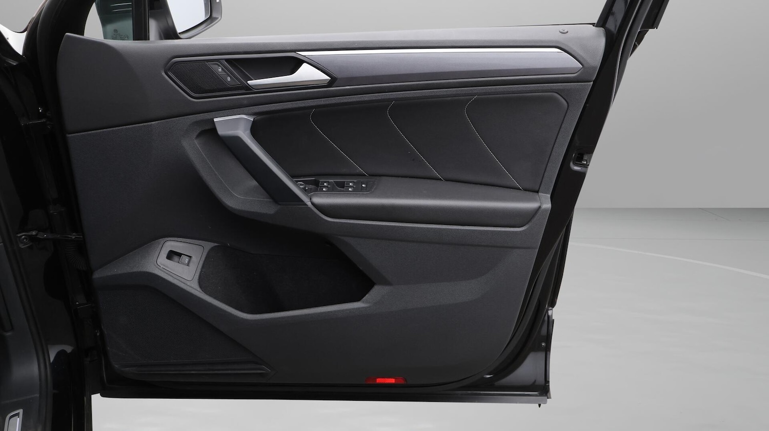 Used Volkswagen Tiguan 2020 for sale - 76214560: Photo 16