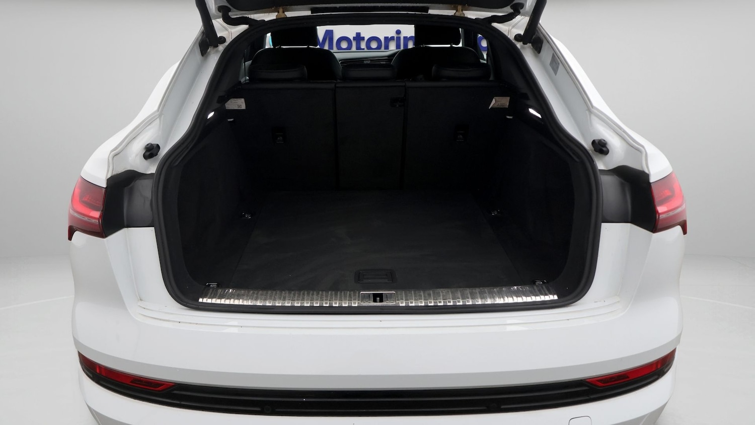 Used Audi e-tron 2022 for sale - 77676498: Photo 17