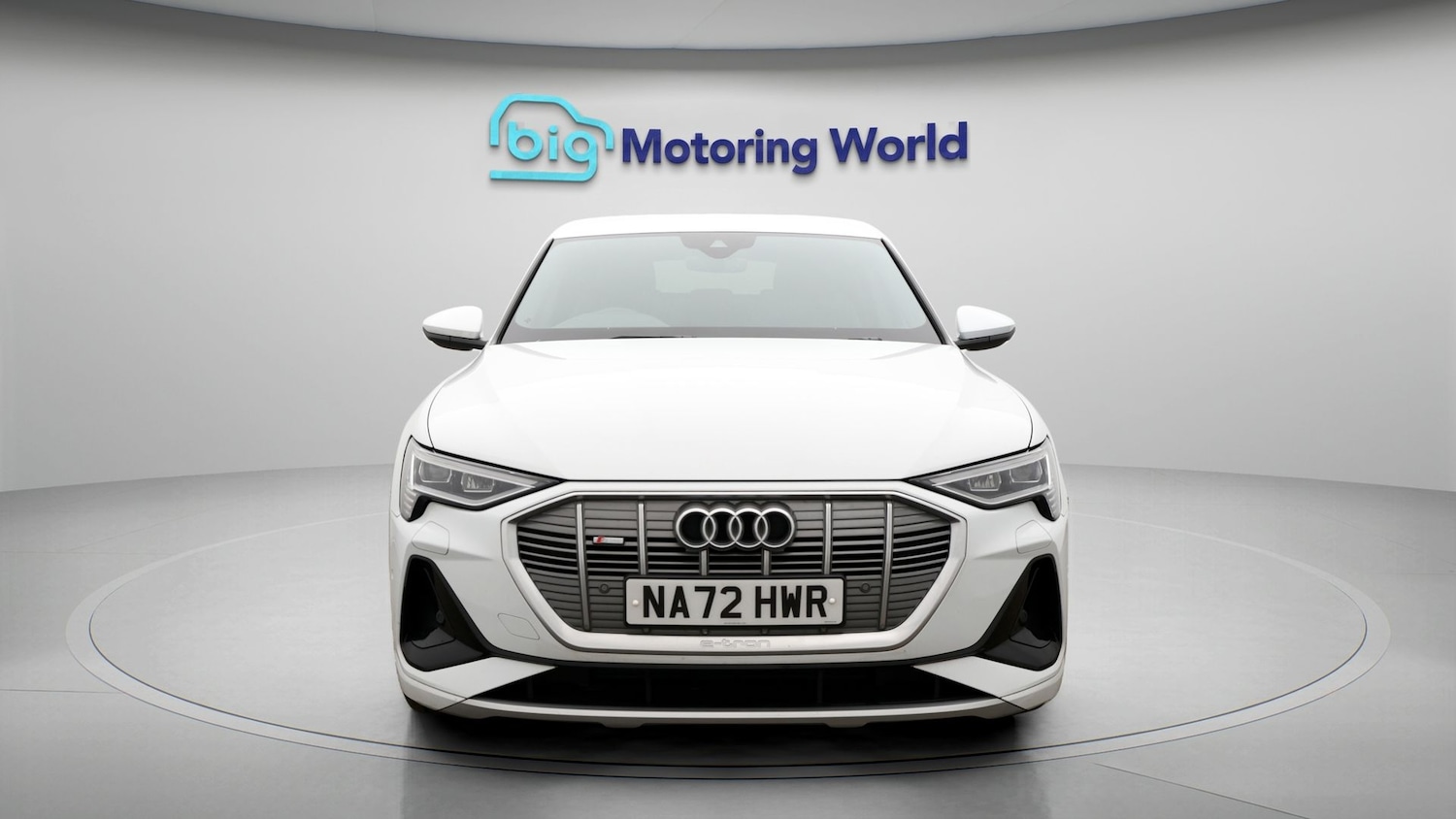 Used Audi e-tron 2022 for sale - 77676498: Photo 2