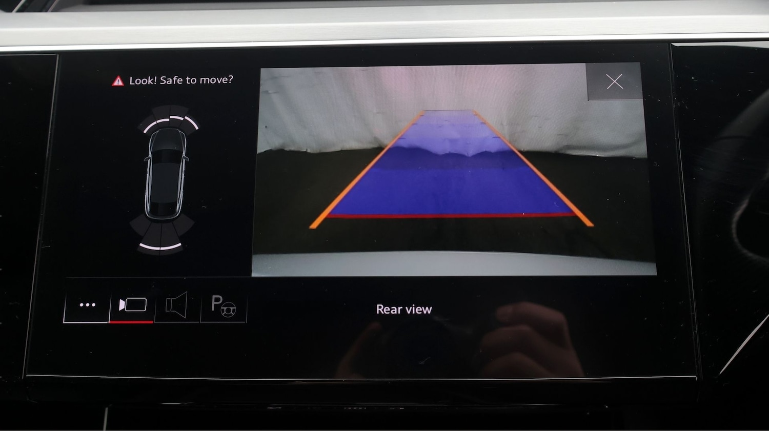 Used Audi e-tron 2022 for sale - 77676498: Photo 25