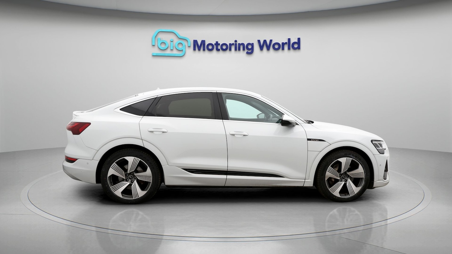 Used Audi e-tron 2022 for sale - 77676498: Photo 8