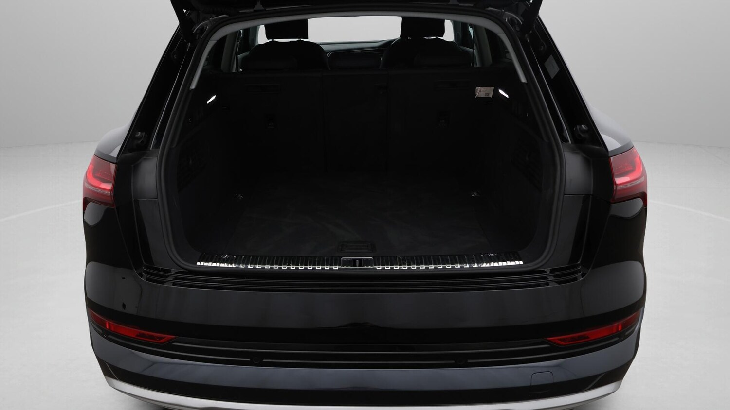 Used Audi e-tron 2020 for sale - 76499943: Photo 18