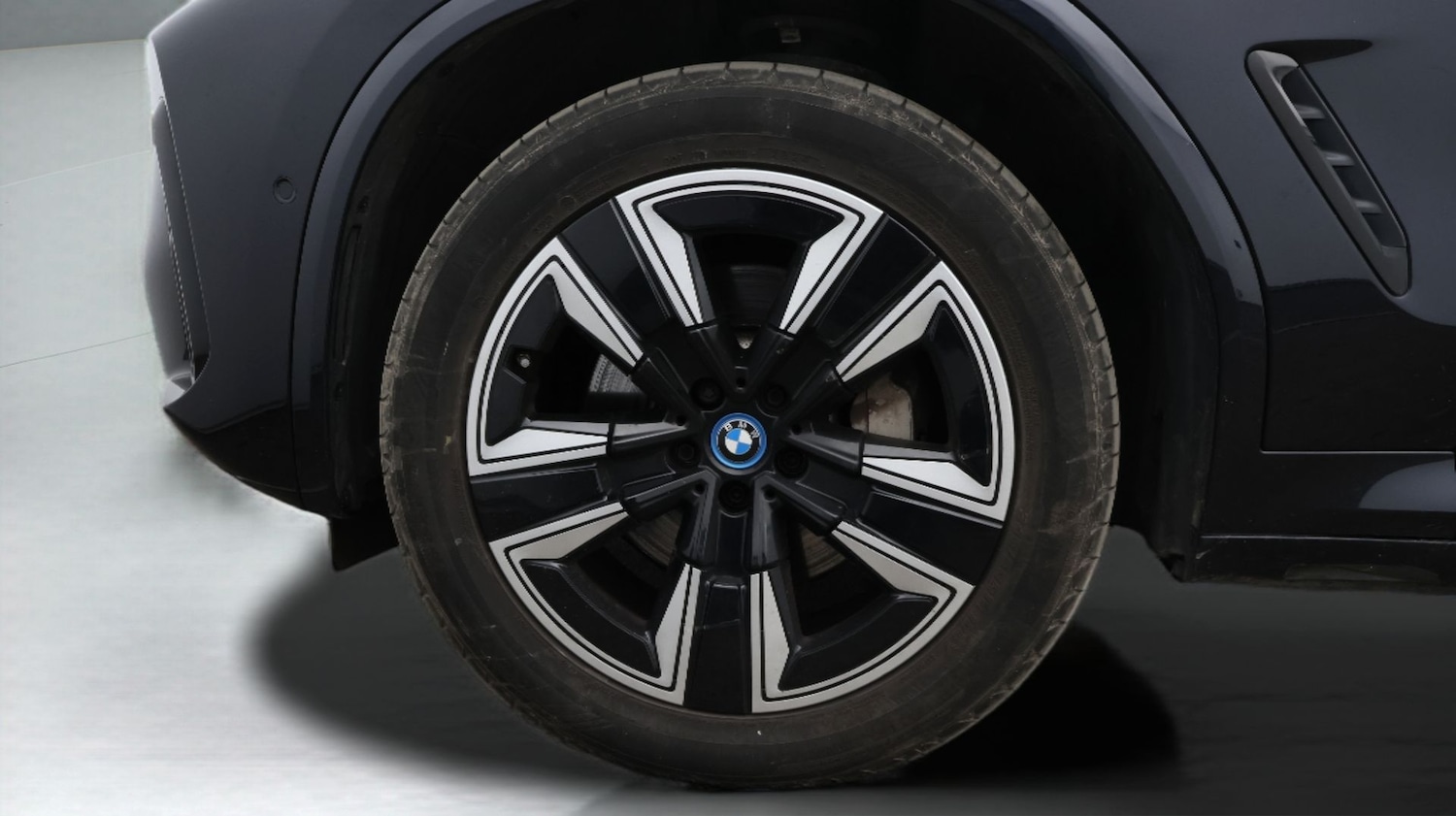 Used BMW iX3 2022 for sale - 77287432: Photo 18