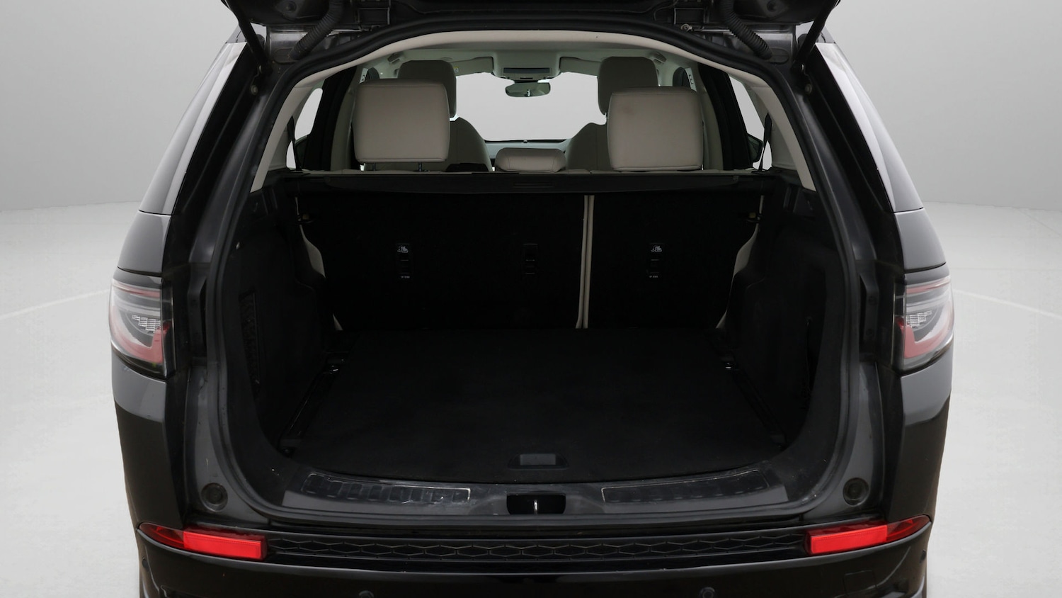 Used Land Rover Discovery Sport 2024 for sale - 77802191: Photo 17