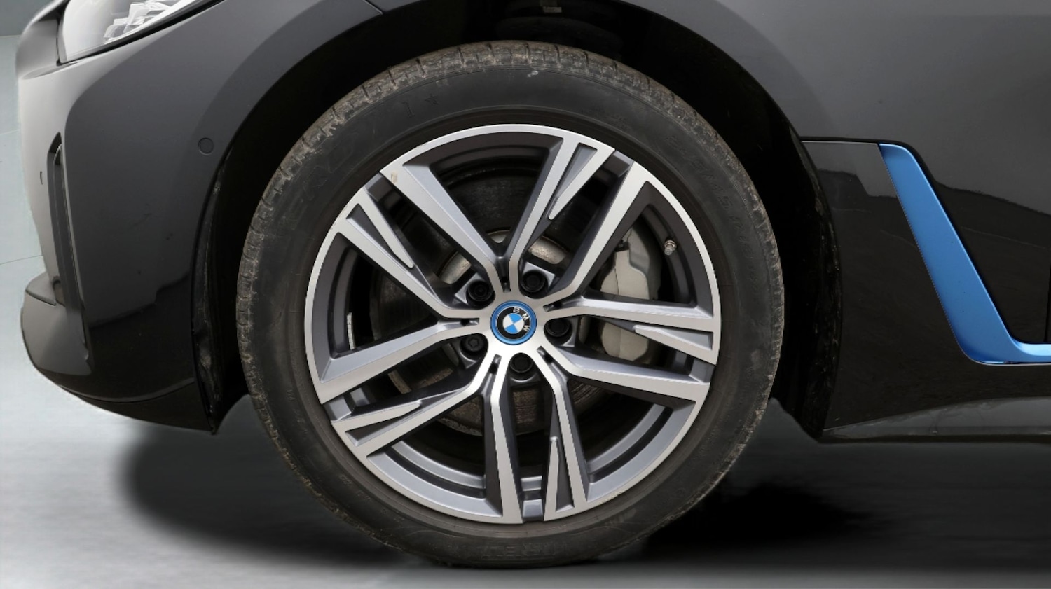 Used BMW i4 2022 for sale - 77851585: Photo 18