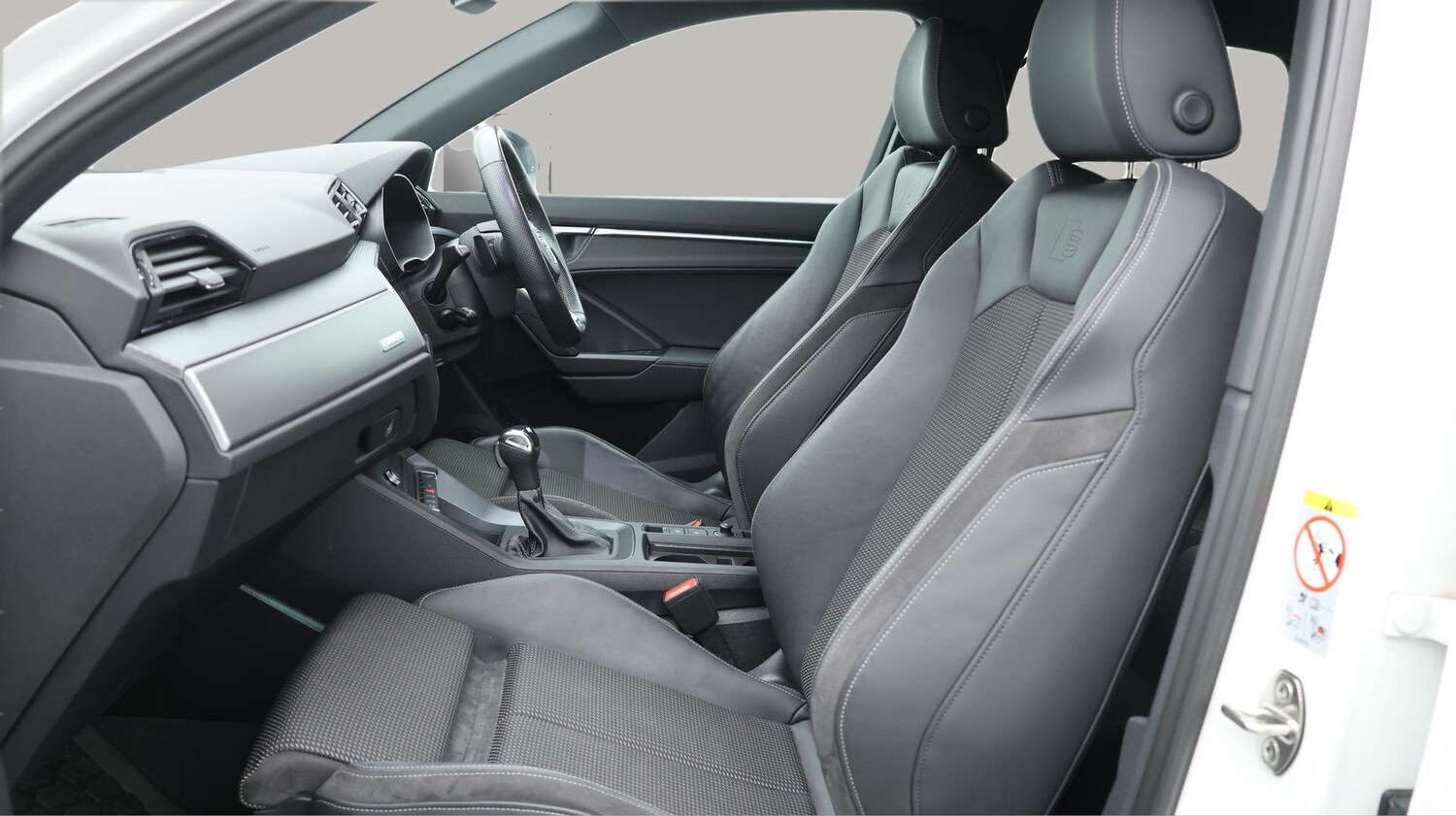 Used Audi Q3 2021 for sale - 76000758: Photo 15