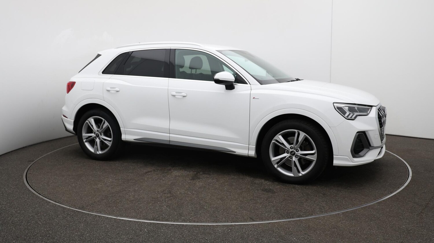 Used Audi Q3 2021 for sale - 76000758: Photo 49