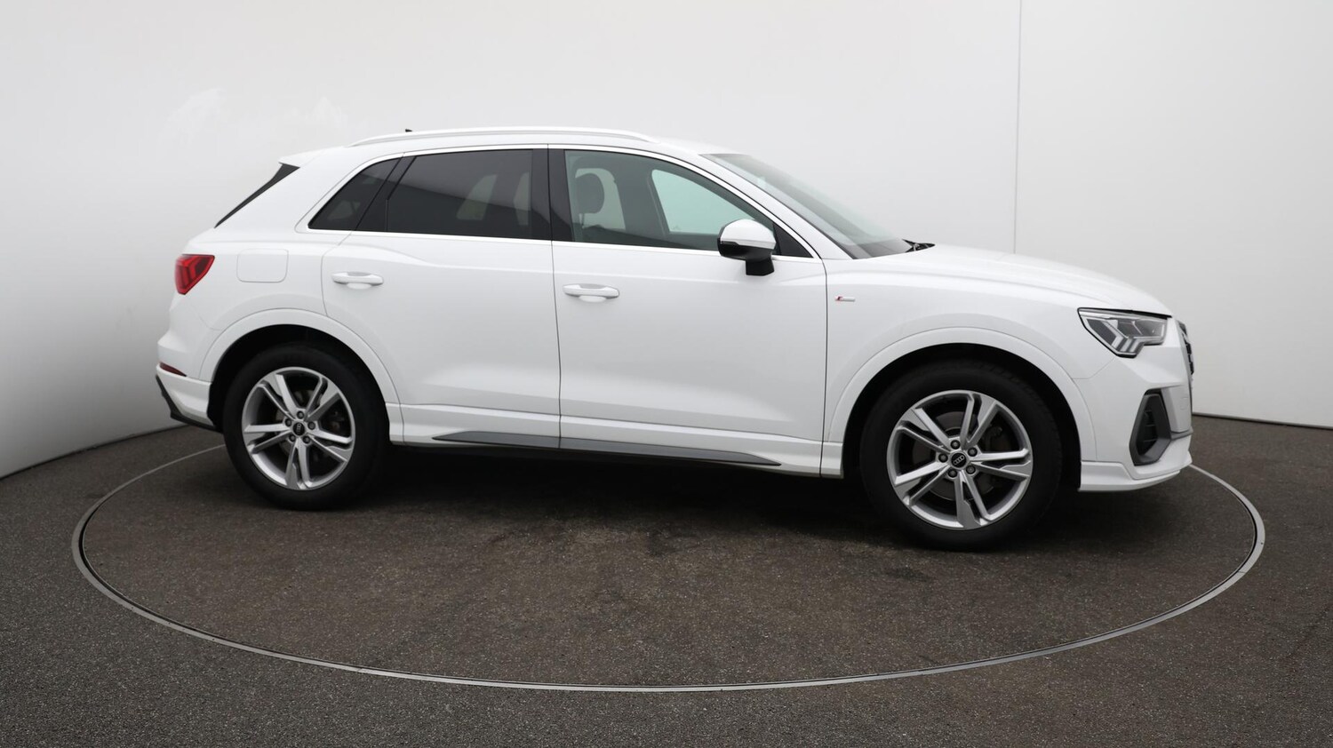 Used Audi Q3 2021 for sale - 76000758: Photo 51