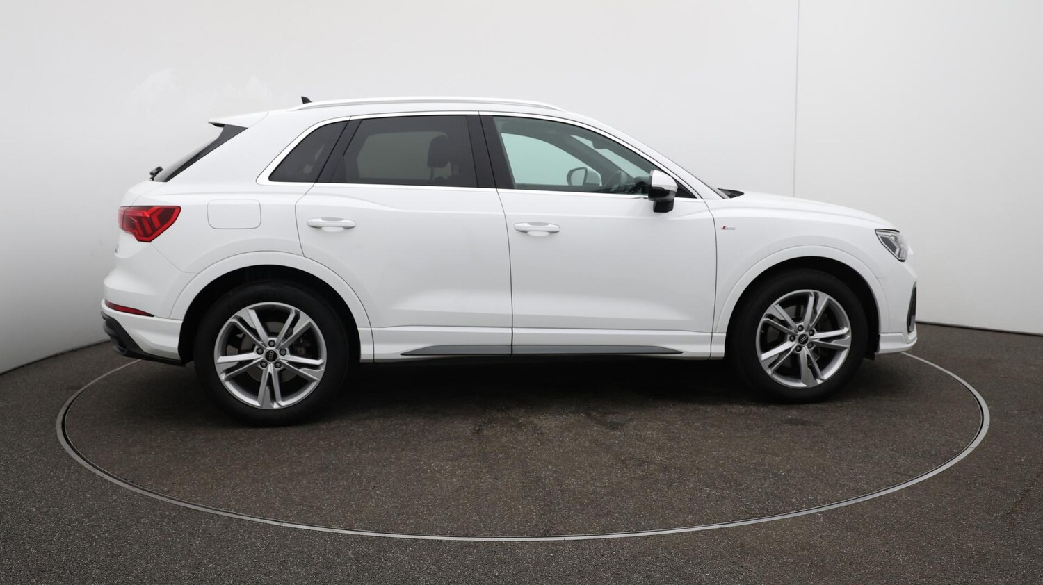 Used Audi Q3 2021 for sale - 76000758: Photo 53