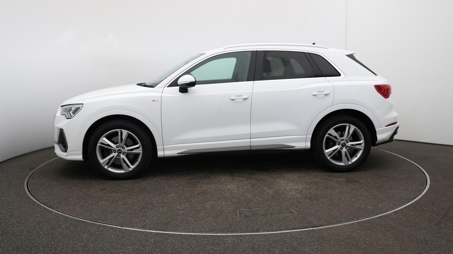 Used Audi Q3 2021 for sale - 76000758: Photo 68