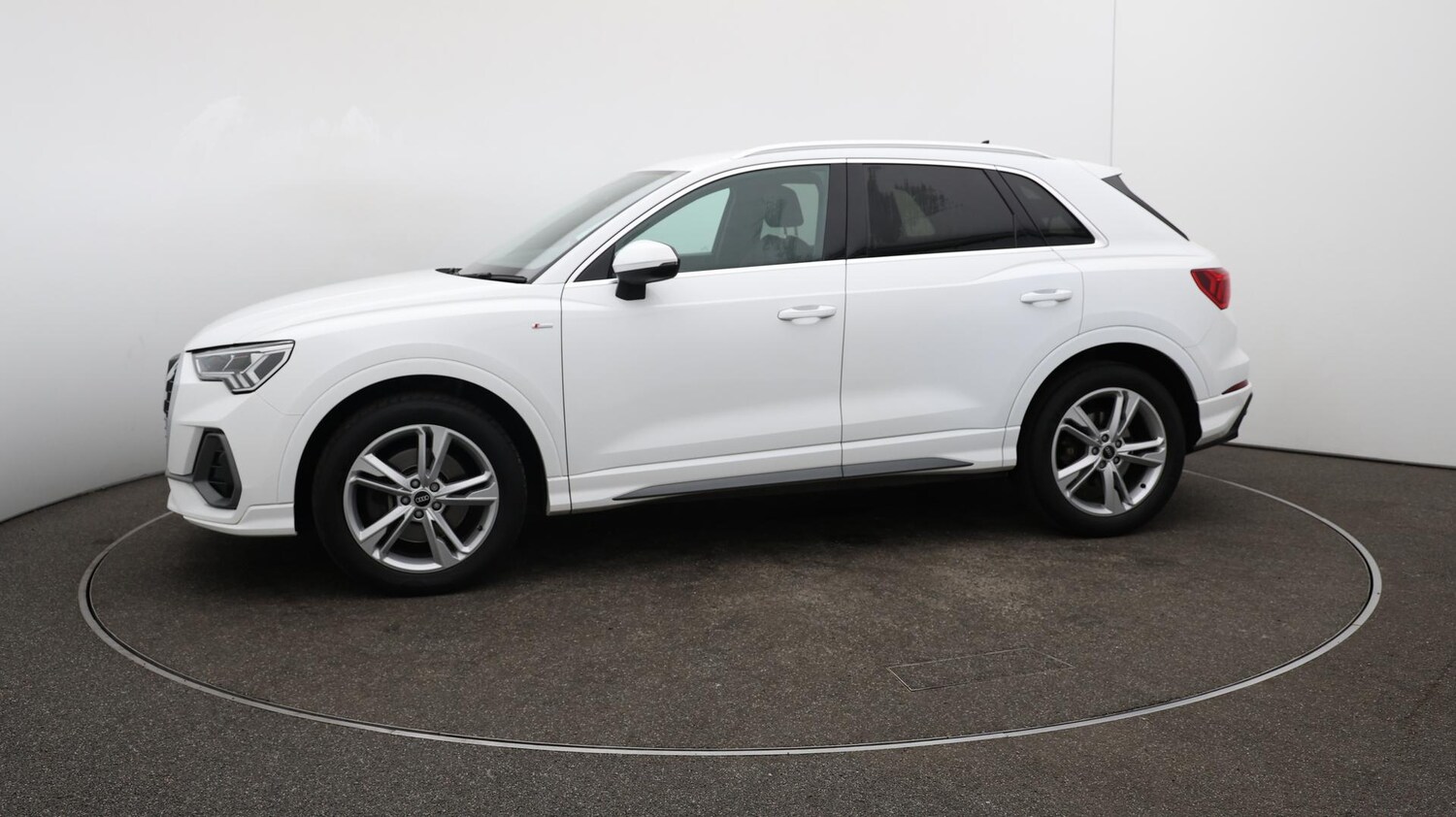 Used Audi Q3 2021 for sale - 76000758: Photo 69