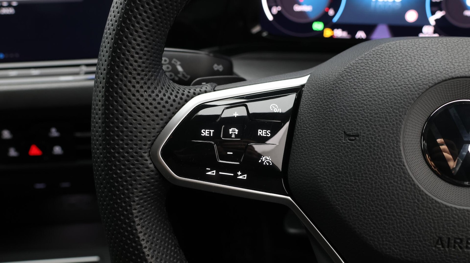 Used Volkswagen Golf 2021 for sale - 76584485: Photo 23