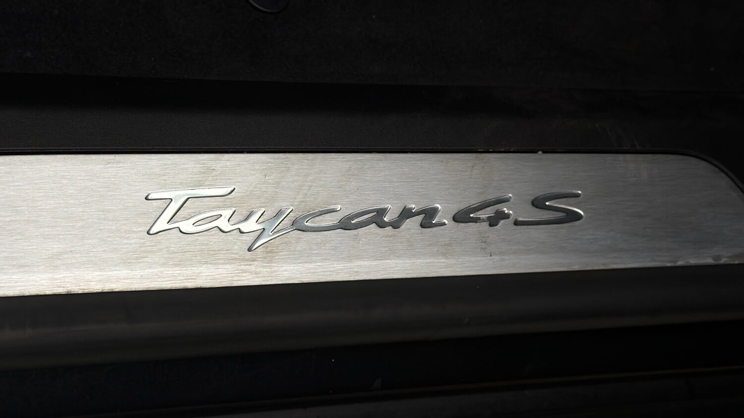 Used Porsche Taycan 2023 for sale - 78089382: Photo 21