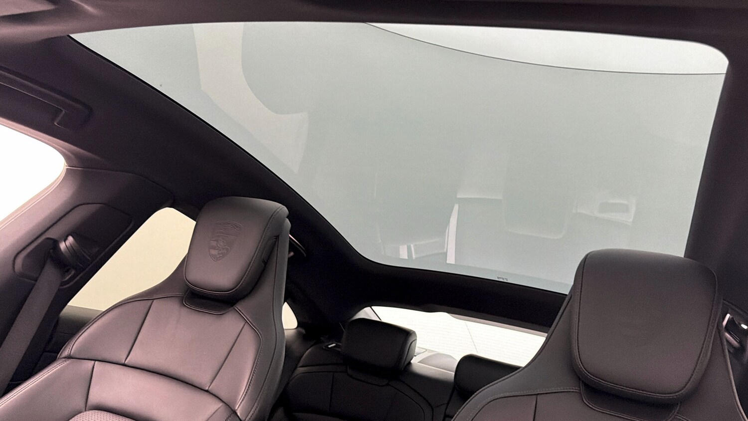 Used Porsche Taycan 2023 for sale - 78089382: Photo 28