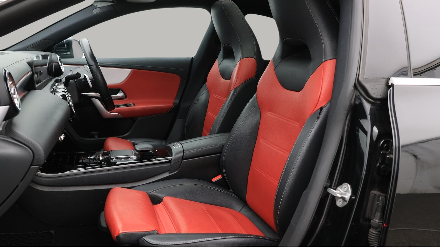 Used Mercedes-Benz CLA 2020 for sale - 76485895: Photo 15