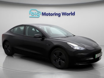 Tesla - Model 3