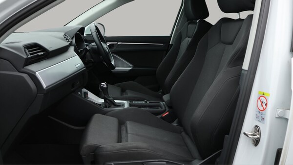 Used Audi Q3 2022 for sale - 76318045: Photo 15