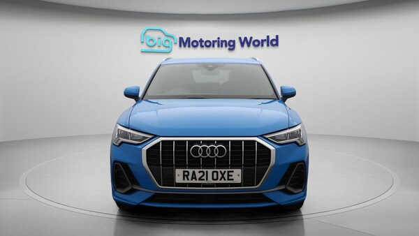 Used Audi Q3 2021 for sale - 75200259: Photo 3