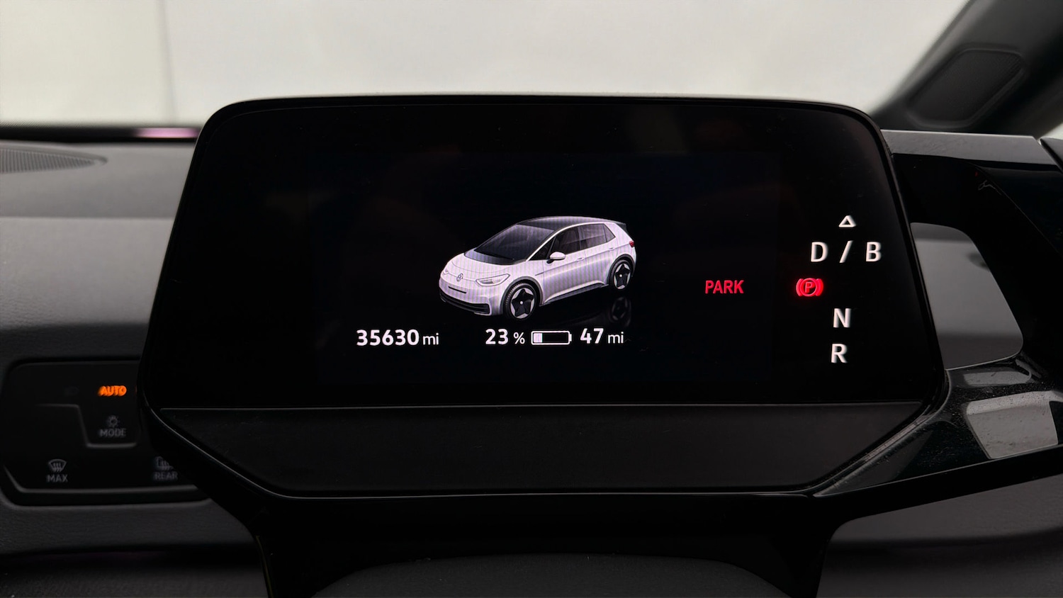 Used Volkswagen ID.3 2022 for sale - 77947203: Photo 24