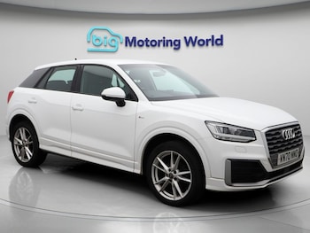 Audi - Q2