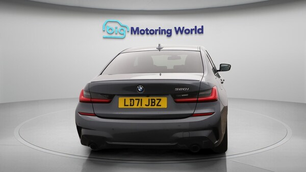 Used BMW 3 Series 2021 for sale - 76227306: Photo 7