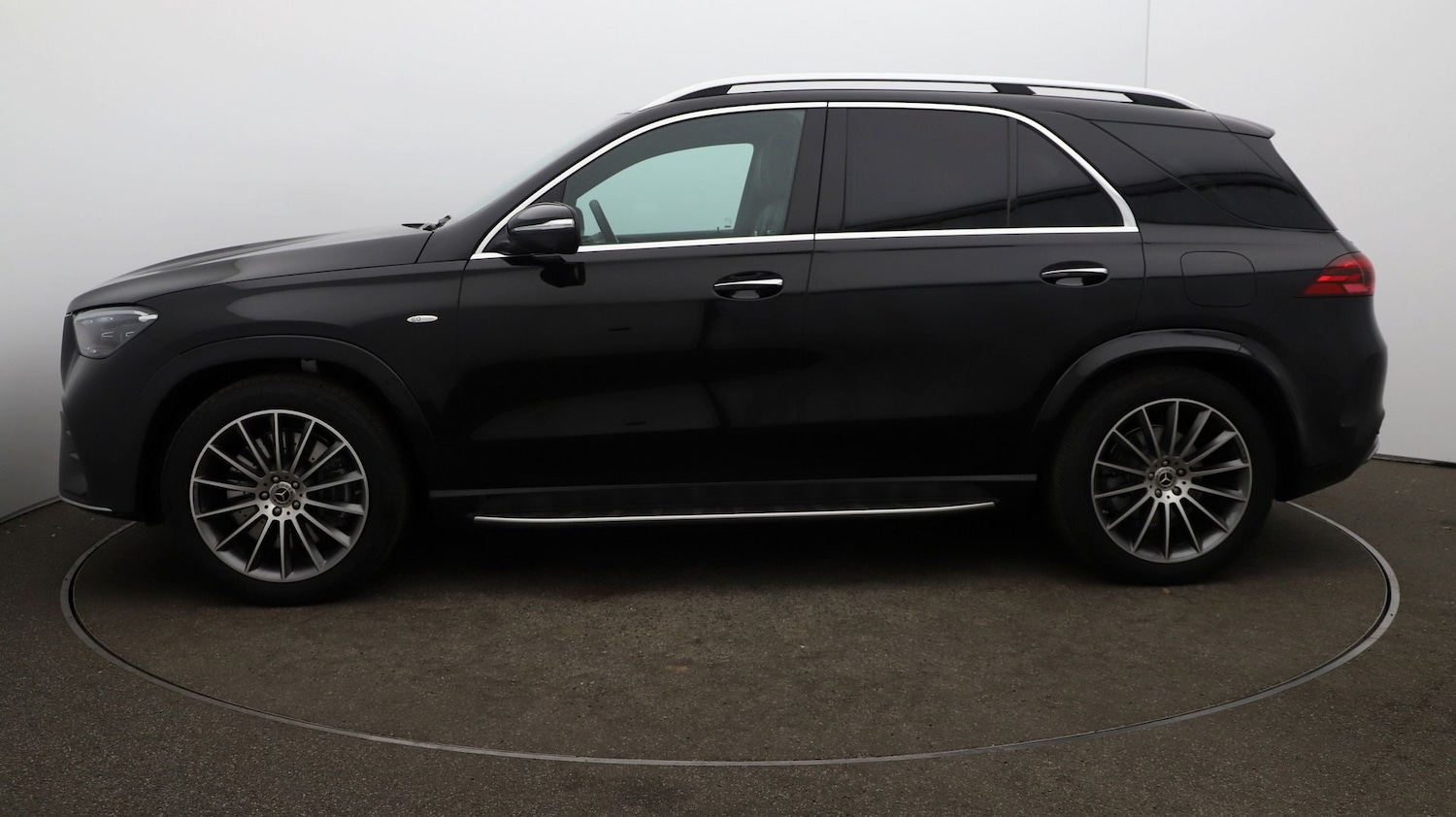 Used Mercedes-Benz GLE 2025 for sale - 76810141: Photo 60