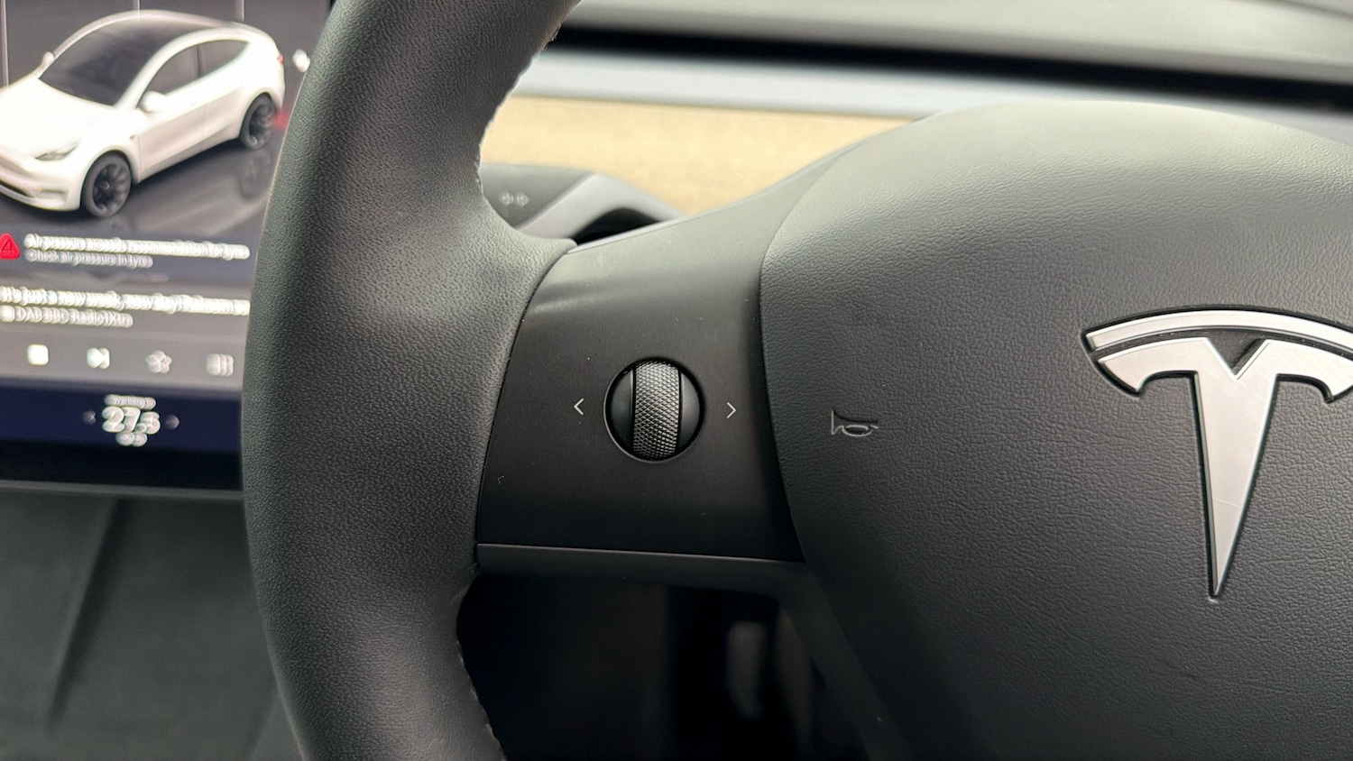 Used Tesla Model Y 2023 for sale - 78070669: Photo 22