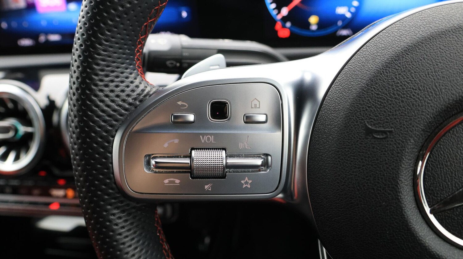 Used Mercedes-Benz CLA 2022 for sale - 76457858: Photo 23