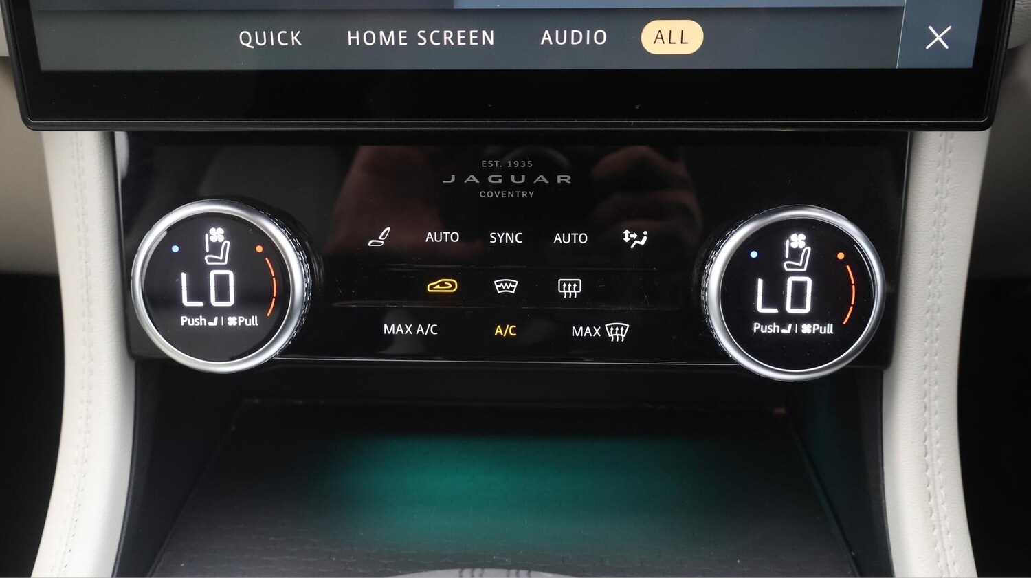 Used Jaguar F-Pace 2022 for sale - 76432649: Photo 13