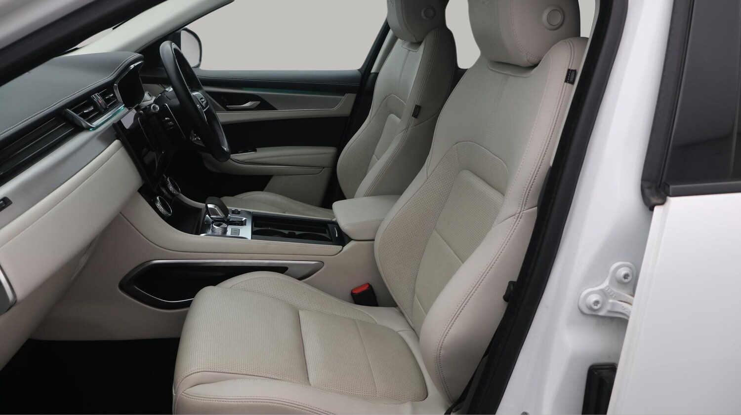 Used Jaguar F-Pace 2022 for sale - 76432649: Photo 15