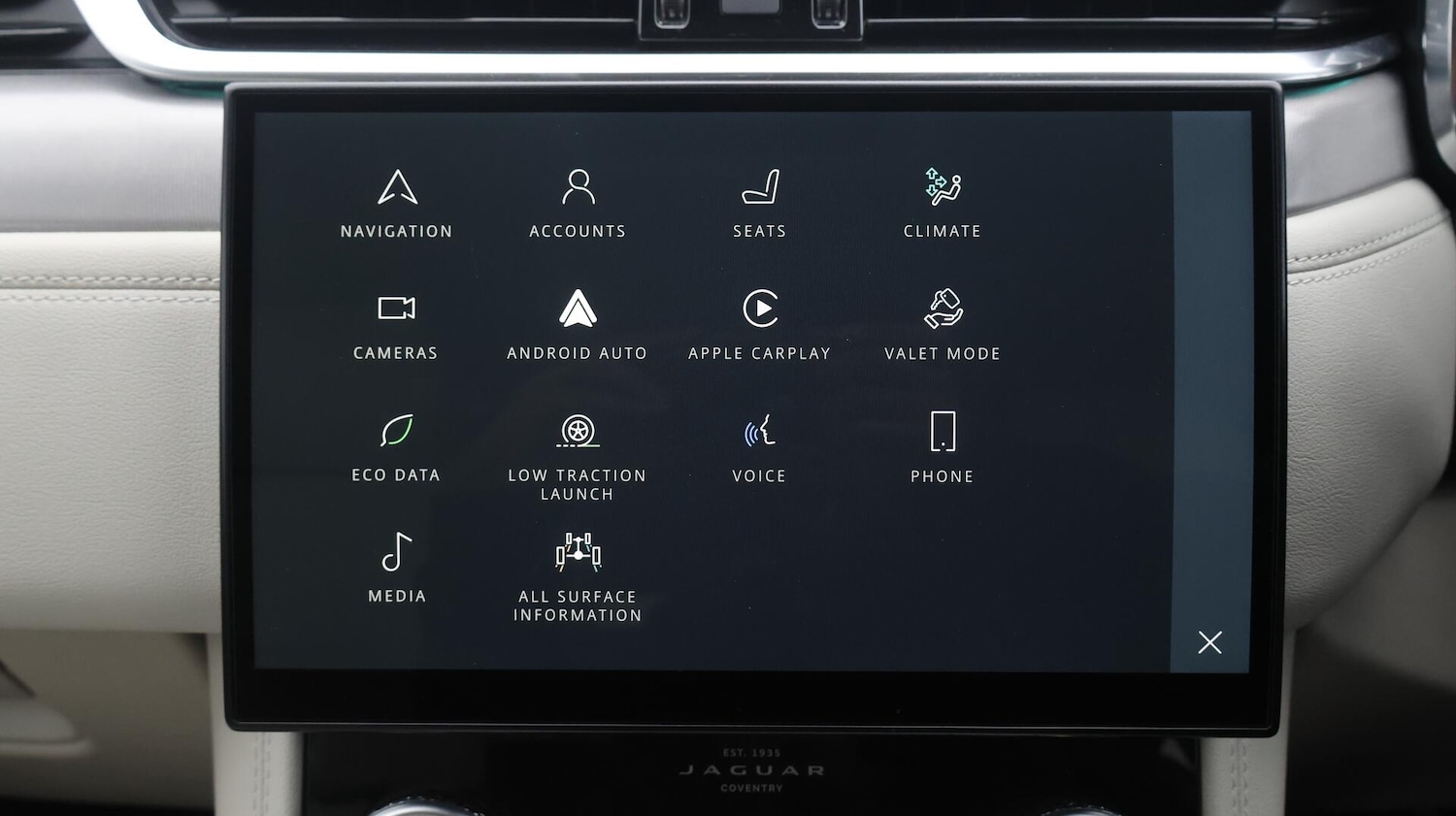 Used Jaguar F-Pace 2022 for sale - 76432649: Photo 28